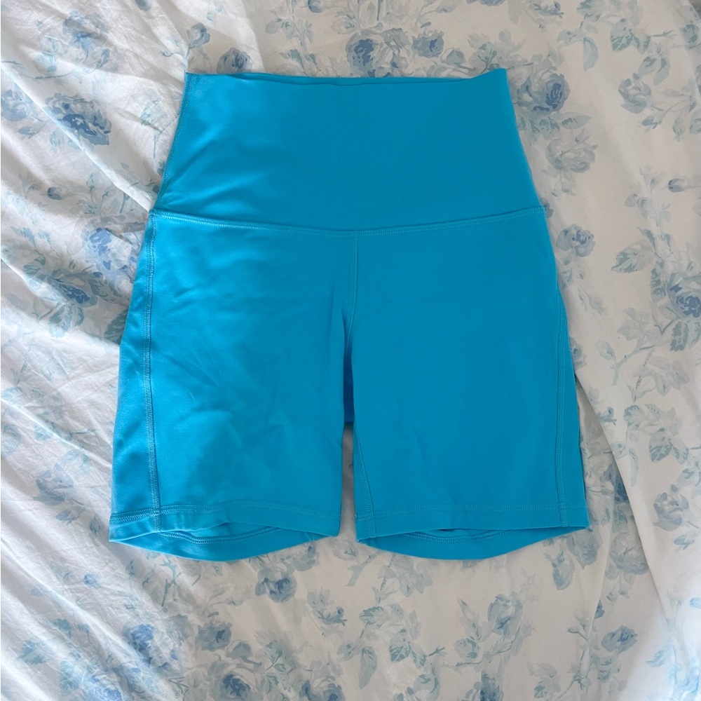 Lululemon shorts 6”